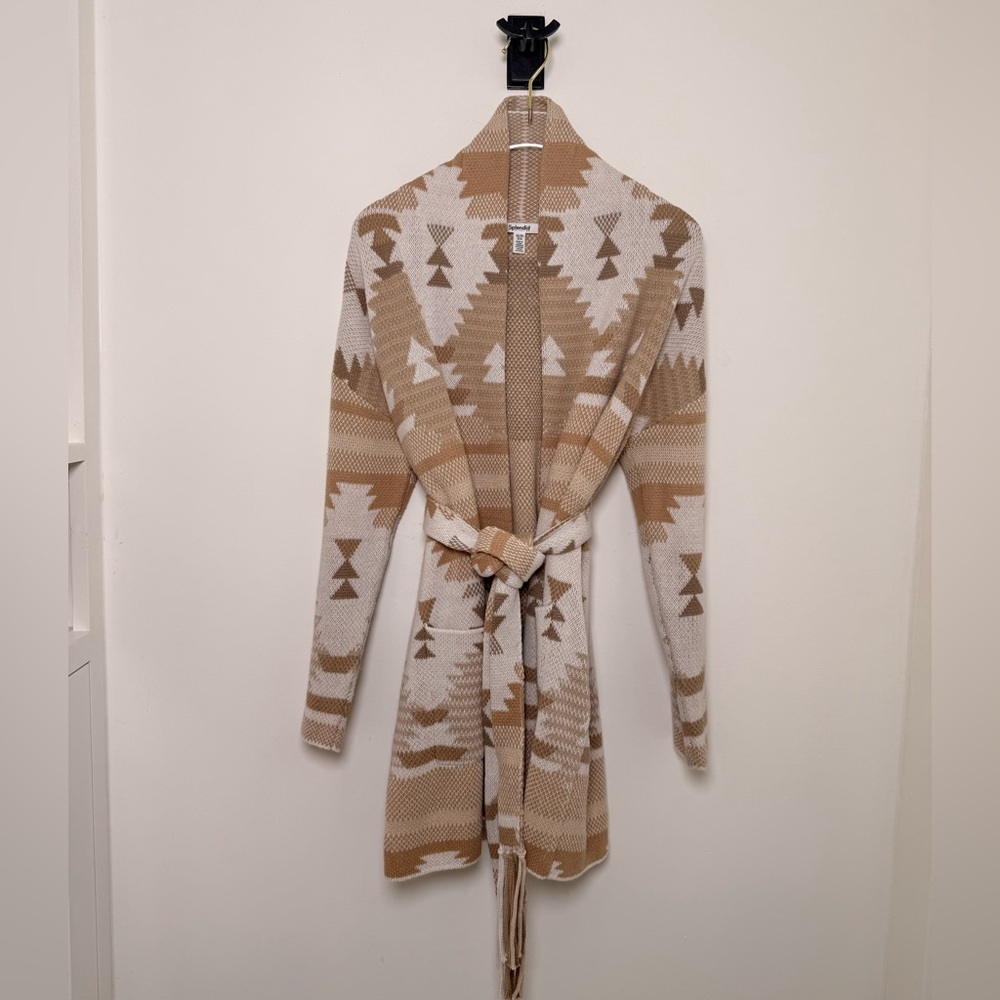 Splendid Aztec Cardigan - Picture 4 of 9